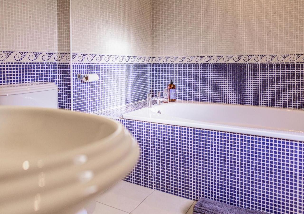 Charming 3Bd Cotswolds Family Retreat Villa Bourton-on-the-Water Ngoại thất bức ảnh