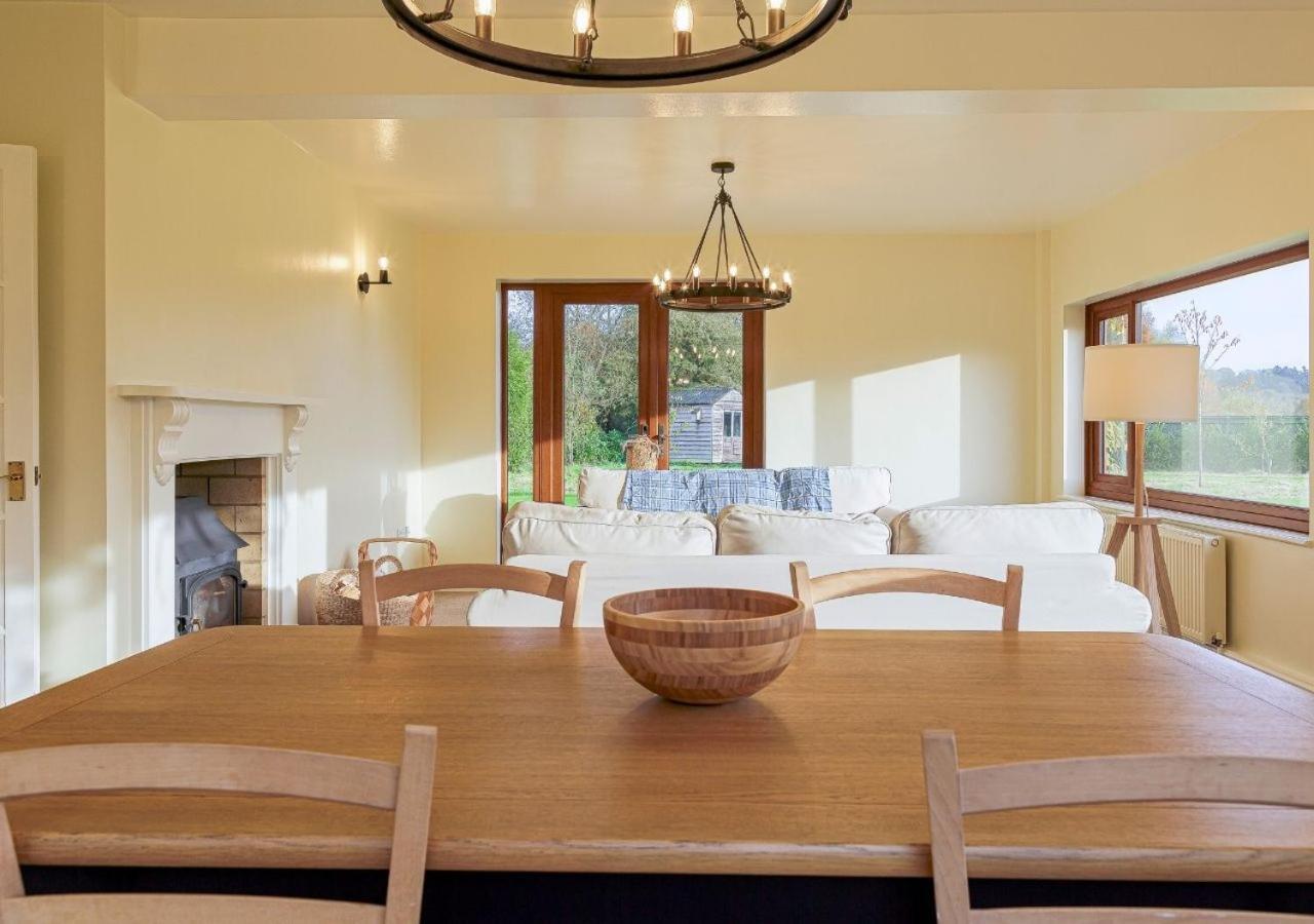 Charming 3Bd Cotswolds Family Retreat Villa Bourton-on-the-Water Ngoại thất bức ảnh