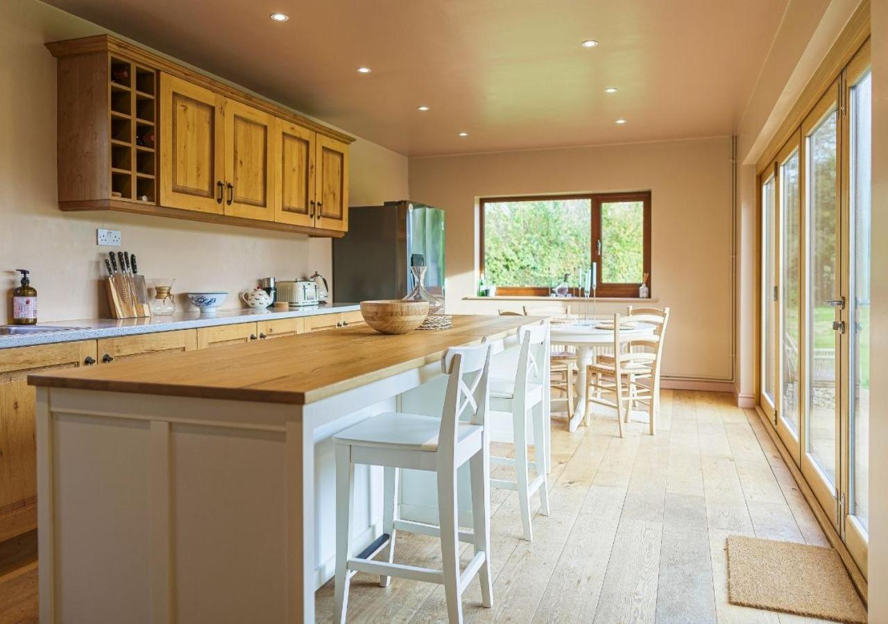 Charming 3Bd Cotswolds Family Retreat Villa Bourton-on-the-Water Ngoại thất bức ảnh