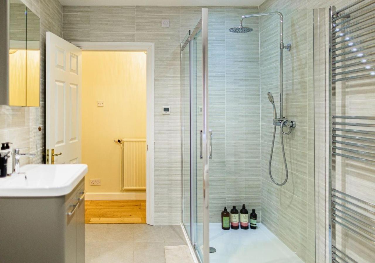 Charming 3Bd Cotswolds Family Retreat Villa Bourton-on-the-Water Ngoại thất bức ảnh